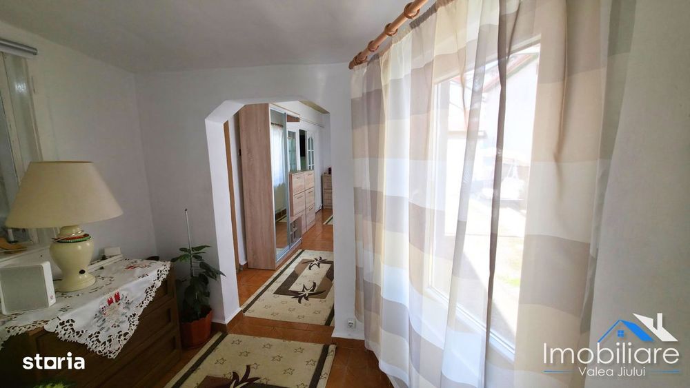 Casa 4 camere - Lupeni | Zona centrala | Aproape de statiunea Straja
