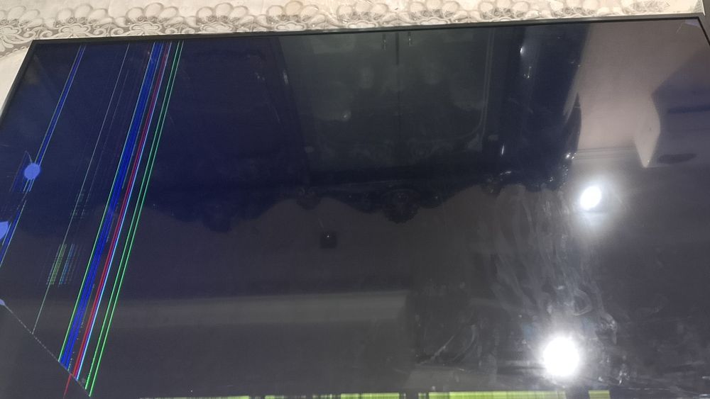 Продается телевизор Артел 55 дюймов