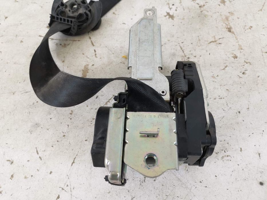 Предпазен колан Ауди А4 Б9 / Audi A4 B9 [ - ] Оригинален