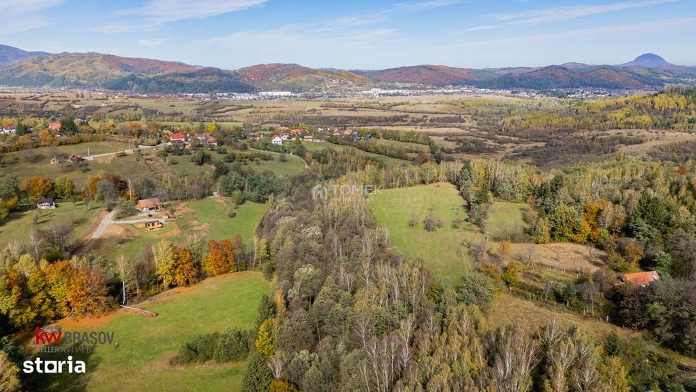 Teren intravilan în Zărnești, zona Tohanita, cu pădurice și parau curg