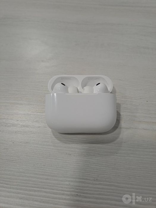 Airpods pro max 3 , в хорошем состоянии