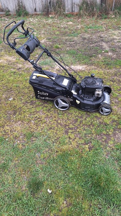 Vind masina tuns gazon fără cutit