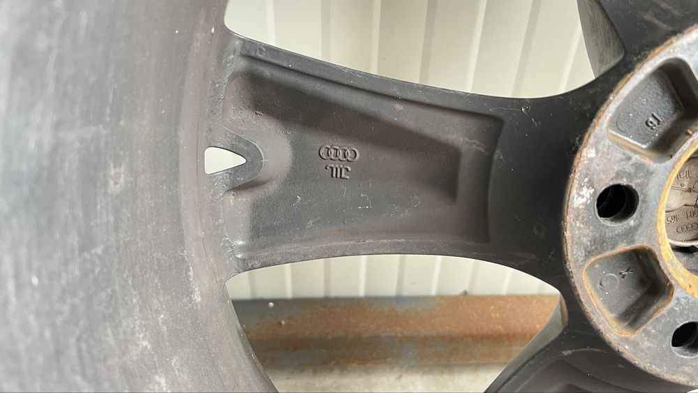 Audi 19 цола Оригинални джанти S line