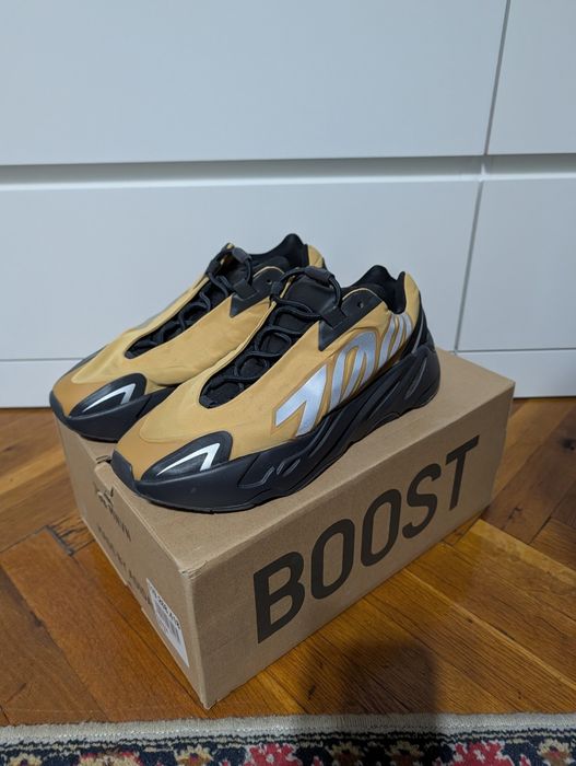 Маратонки Yeezy x Adidas