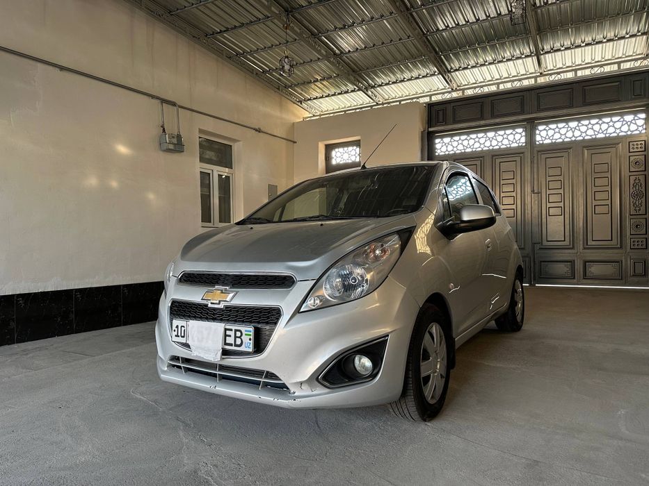 Spark серый 2015