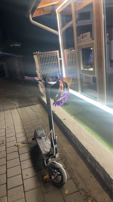 De vanzare kukirin g2 anul 2024 pretul este negociabil