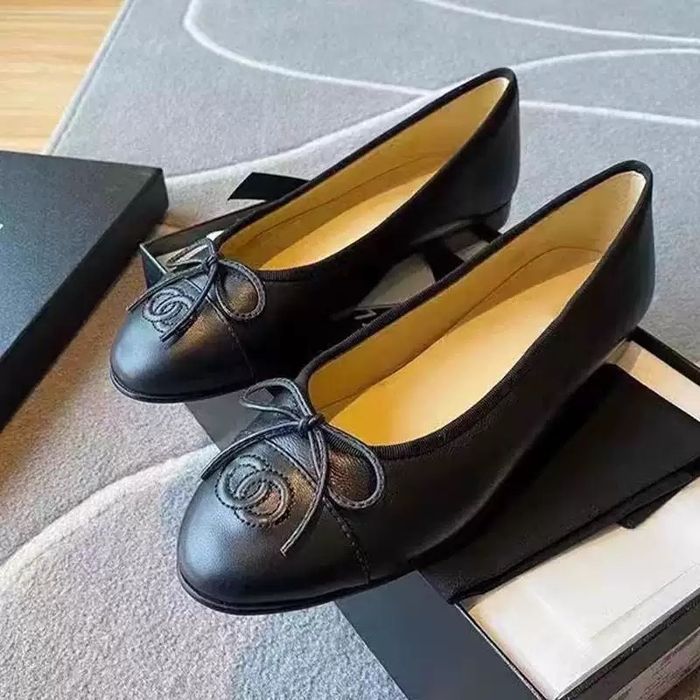 Кожаные Балетки Chanel