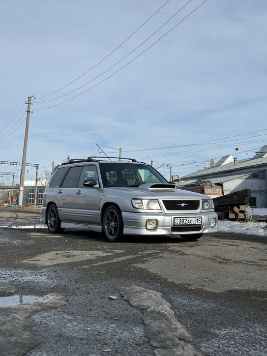 Продаю Subaru Forester