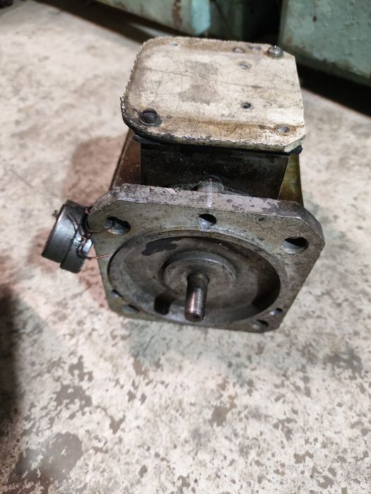 Электро двигатель