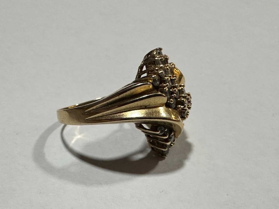 Златен дамски пръстен 14к, 6,57гр