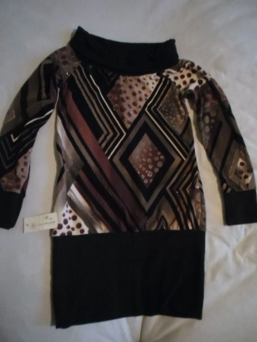 стилни рокли (блузони) м,л размер