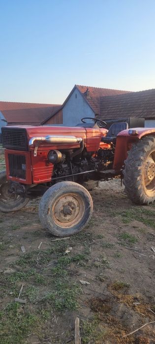 Vand tractor U445