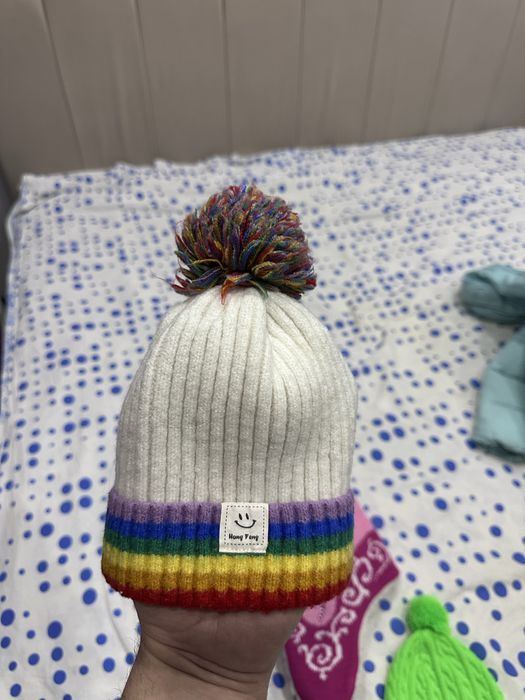 Шапка для девучек 2-3 годика