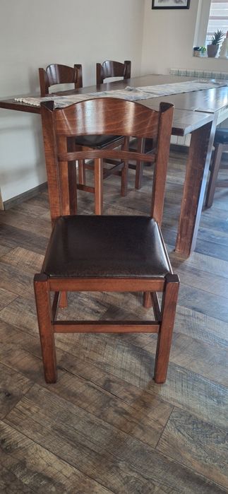 Трапезна маса с 4 стола