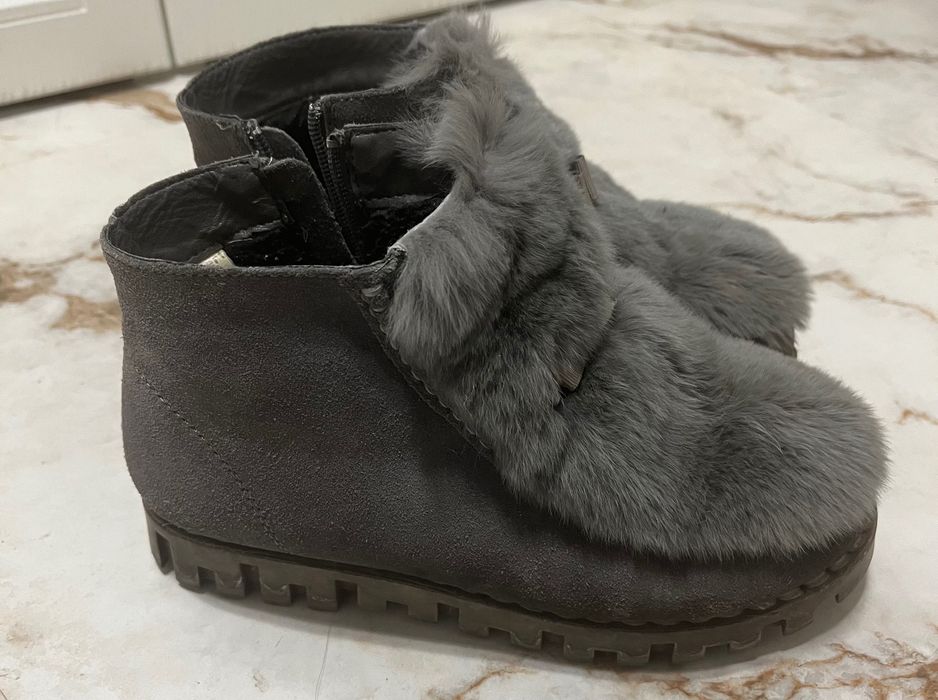 Отдам зимнюю обувь