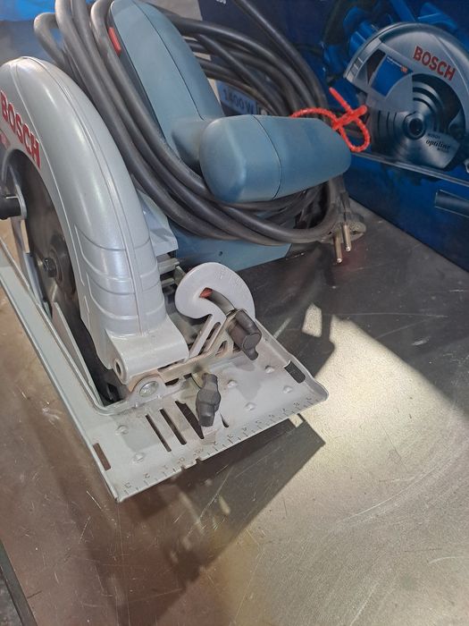 Циркуляр Bosch GKS 190