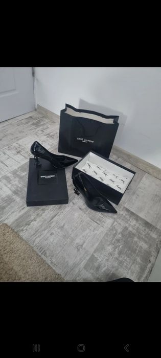 Pantofi YSL Yves Saint Laurent