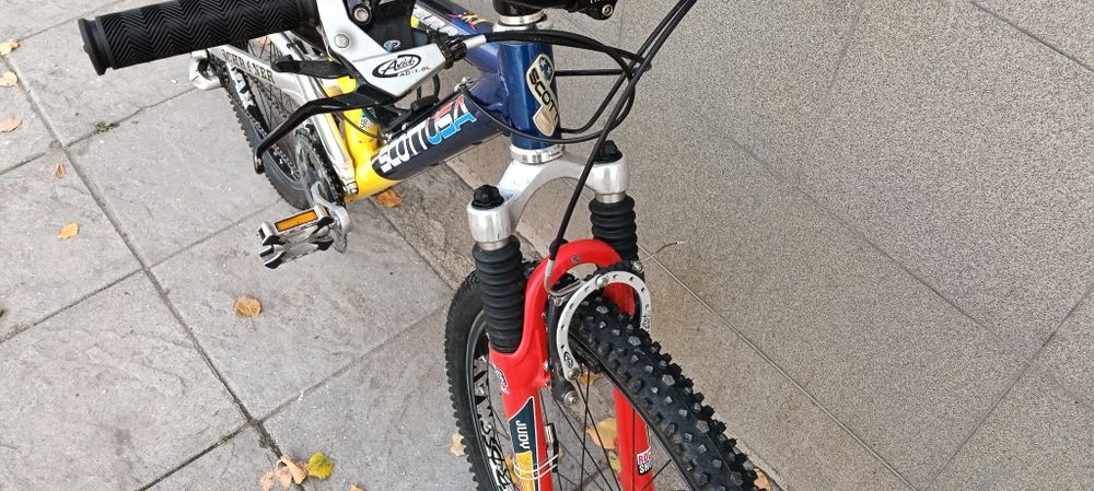 Продавам алуминиев велосипед Scott 26 цола,47см рамка