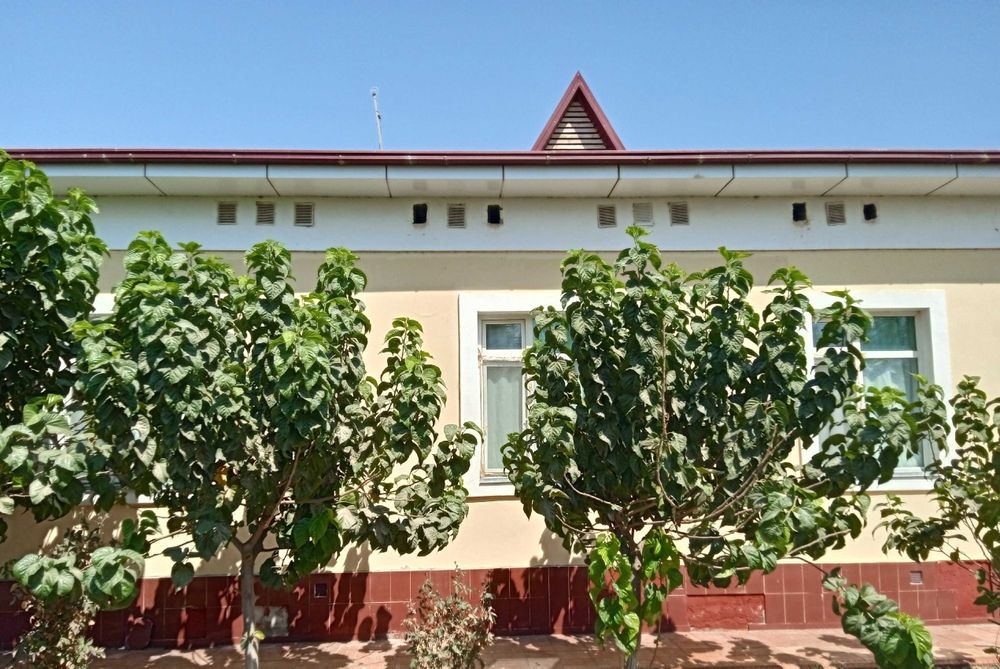 Намунали Уй жой сотилади