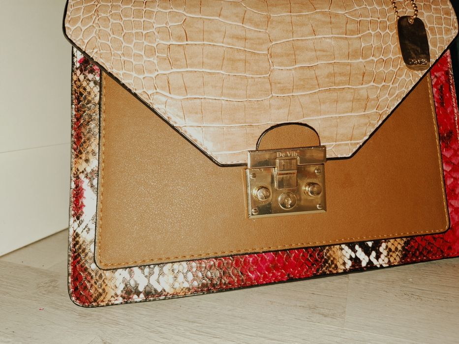 Стильная женская сумка