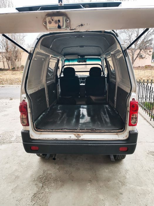 Damas VAN sotiladi yoki arenda