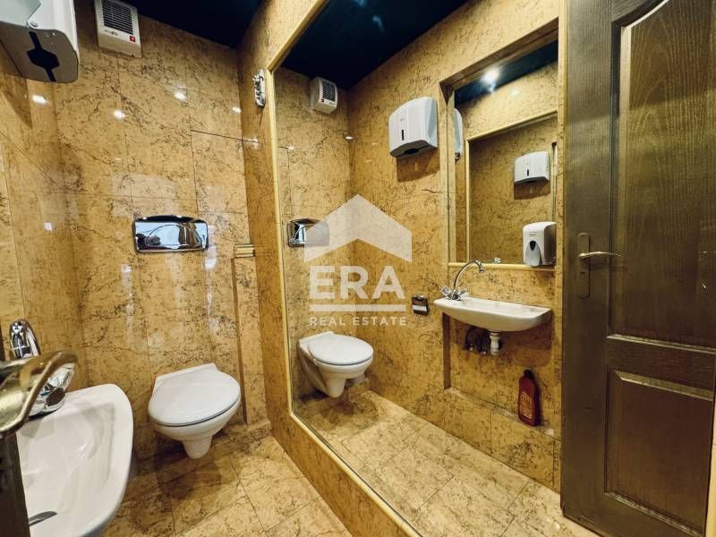 Дава се под наем Магазин в София, Център - 27 кв.м за 650 € - Снимка #3