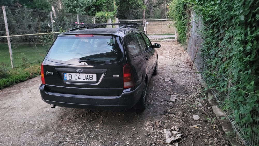 FORD Focus 2003 — imagine 3
