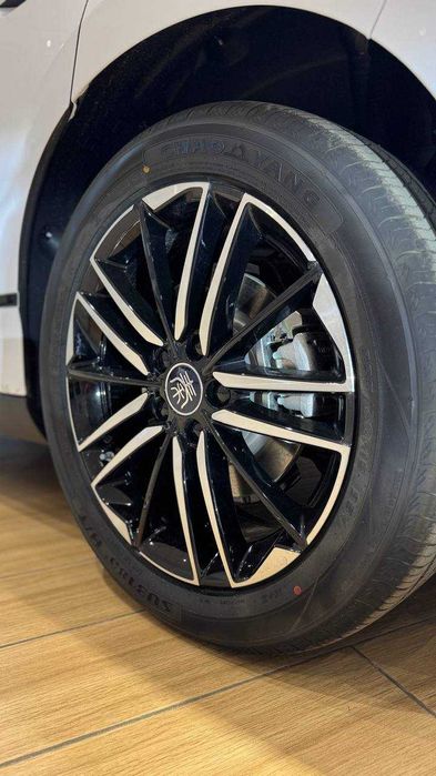 BYD QIN L (chin L)  BYDdan yangi avtomobil