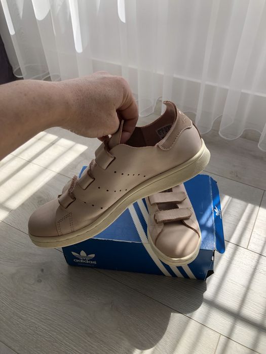 Adidasi Stan Smith limited edition