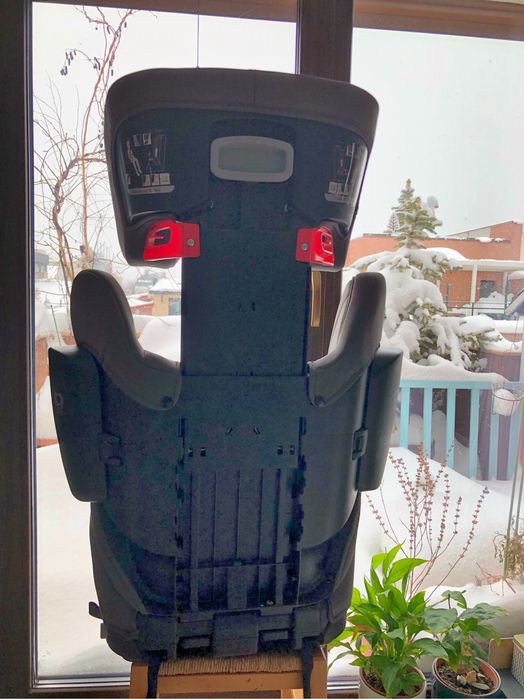 Scaun auto Joie, categoria 19 kg plus! In stare perfecta.