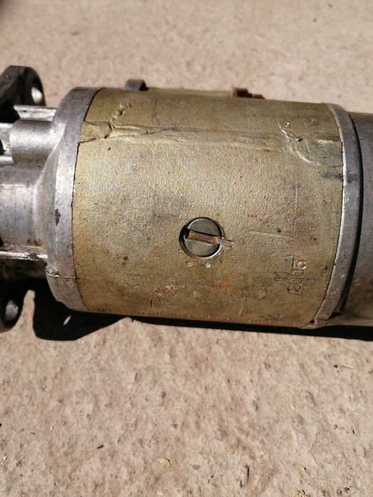 Стартер для автомобиля УАЗ