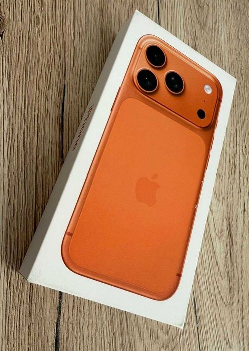 НОВ! iPhone 17 Pro, Cosmic Orange, 256GB 2г ГАРАНЦИЯ