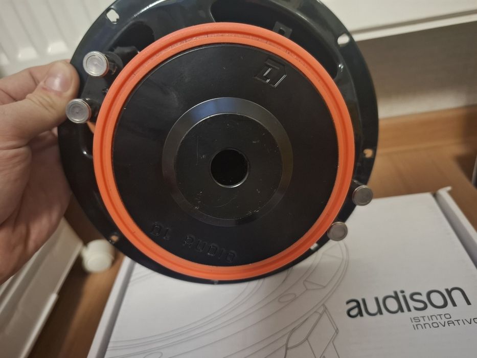 Сабвуфер dl audio barracuda 8 flat