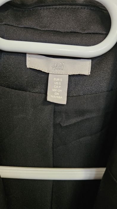 Черно сако-рокля H&M
