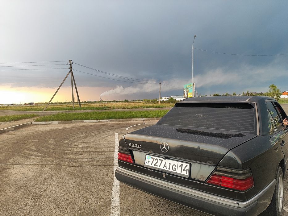 Мерседес 124 2.2