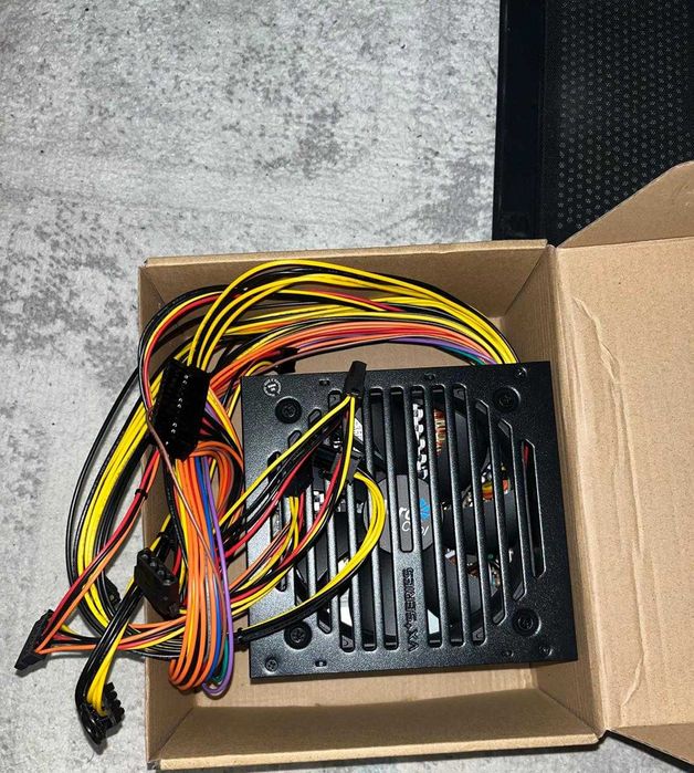 Продам блок питания Aerocool