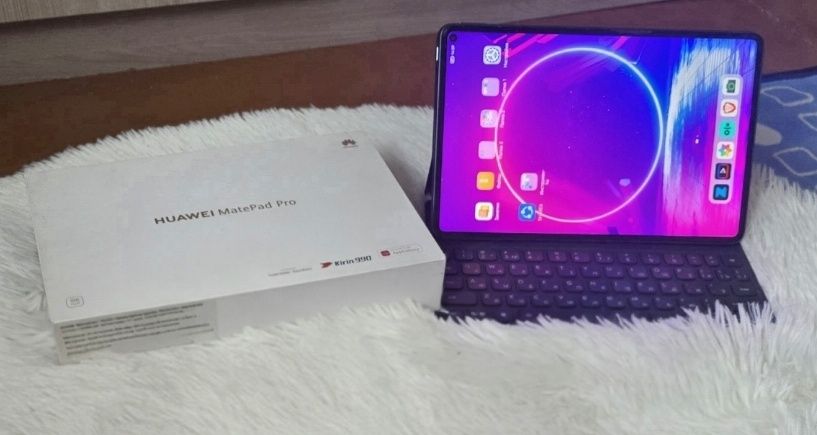 Айфон 8+продажа только продажа.