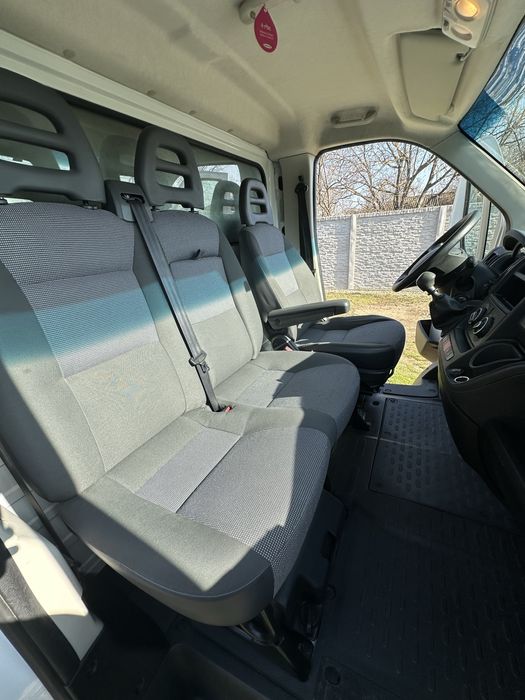 Peugeot boxer cu lift