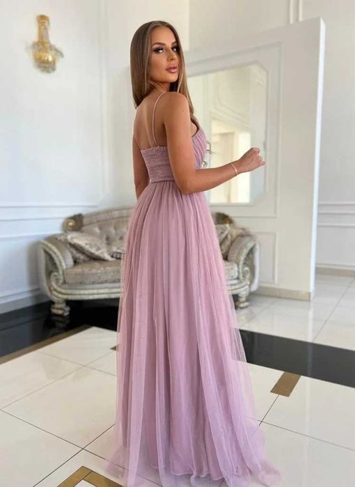 Лилава бална рокля