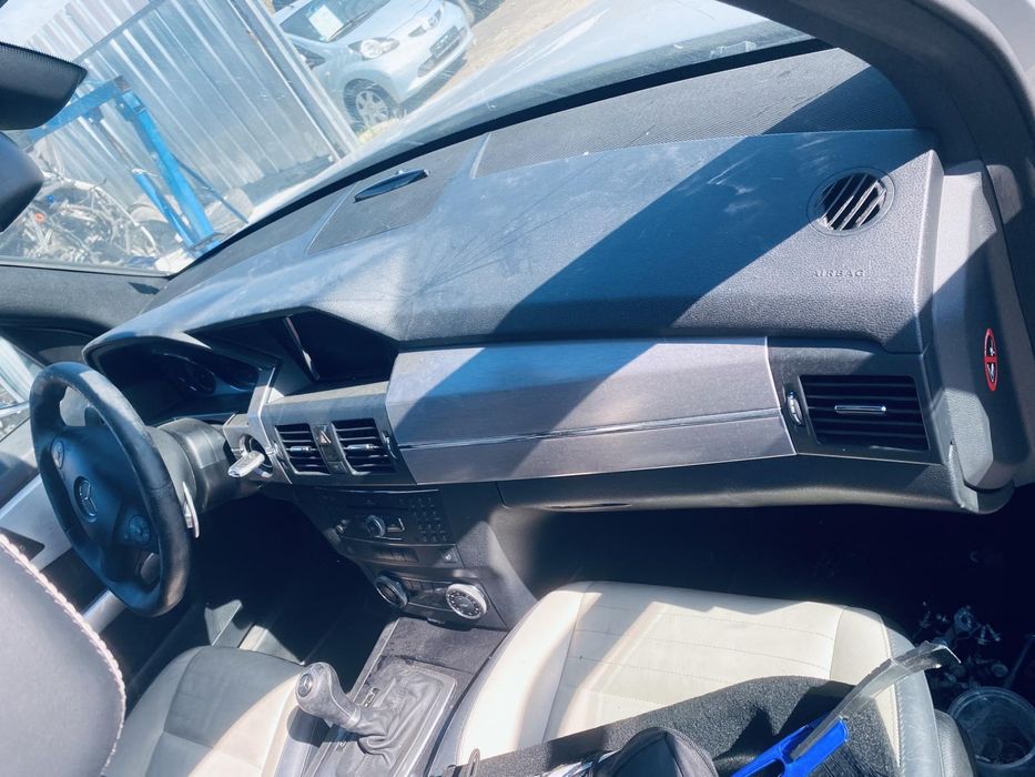 Mercedes GLK 320cdi 4matic 2010 на части
