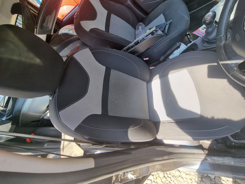 Interior complet Dacia Duster Facelift 2013 - 2017 SUV 4 Usi (1610) Garantie