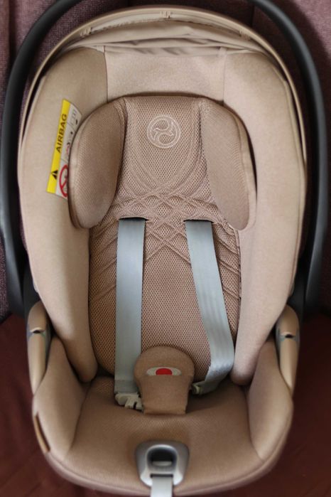 Scoica auto Cybex Cloud T i-Size Plus Cozy Beige