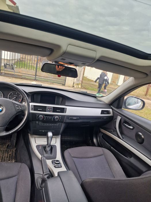 Bmw 320d, 177cv, automat, trapă, navi