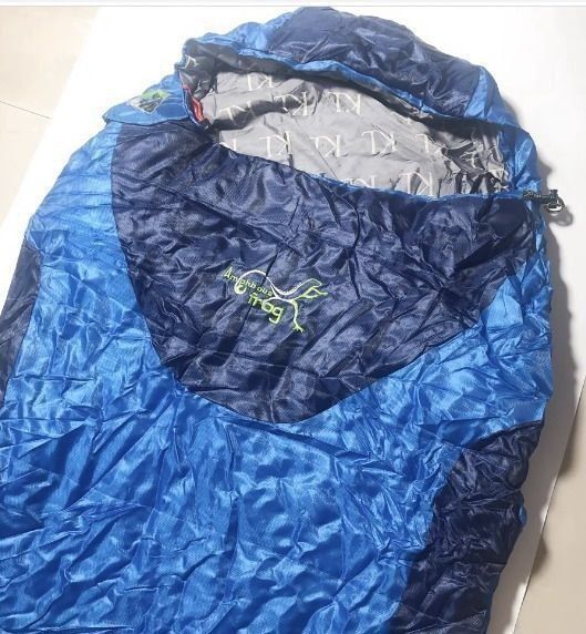 Amphibious Frog (Швеция) Спальник для трекинга спальный мешок в форме