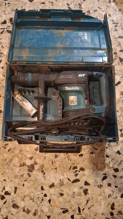 Ciocan Demolator Makita