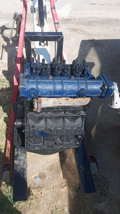 Двигатель дойц Deutz 3 цилиндровый