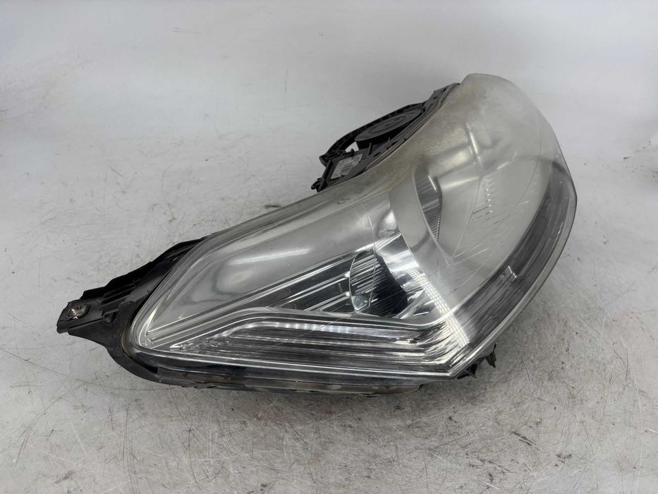Far dreapta Citroen C5 an 2011