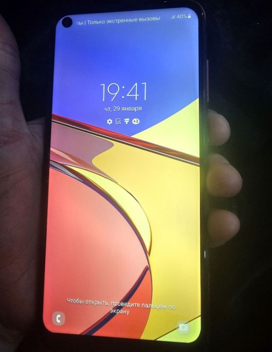 Продам два телефона.Samsung