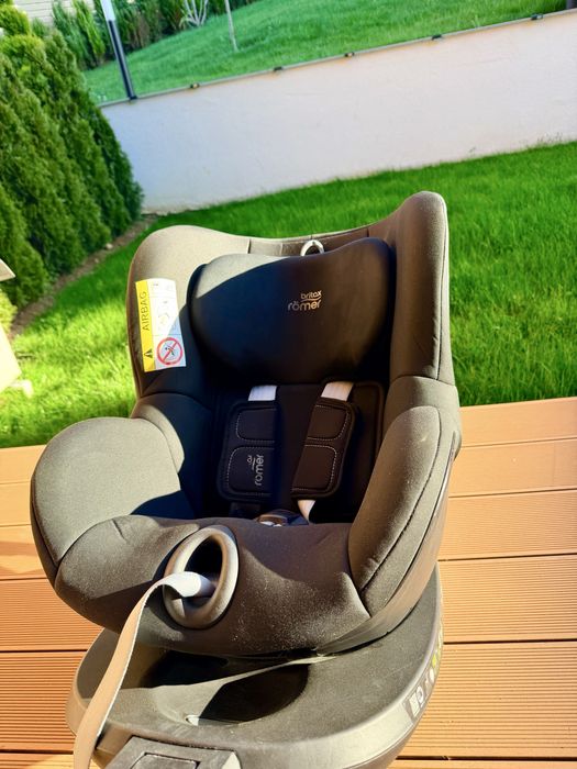Детско столче за кола Britax Romer - Dualfix iSense с isofix база 3 месеца - 4 години Space Black