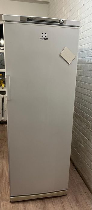 Морозильник indesit